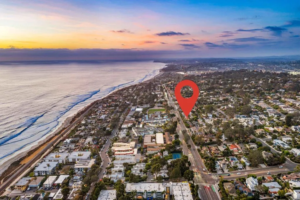 https://cdn.realtyfeed.com/cdn/127/306741067/03d47e9a964657ba38fc063998e69845.webp