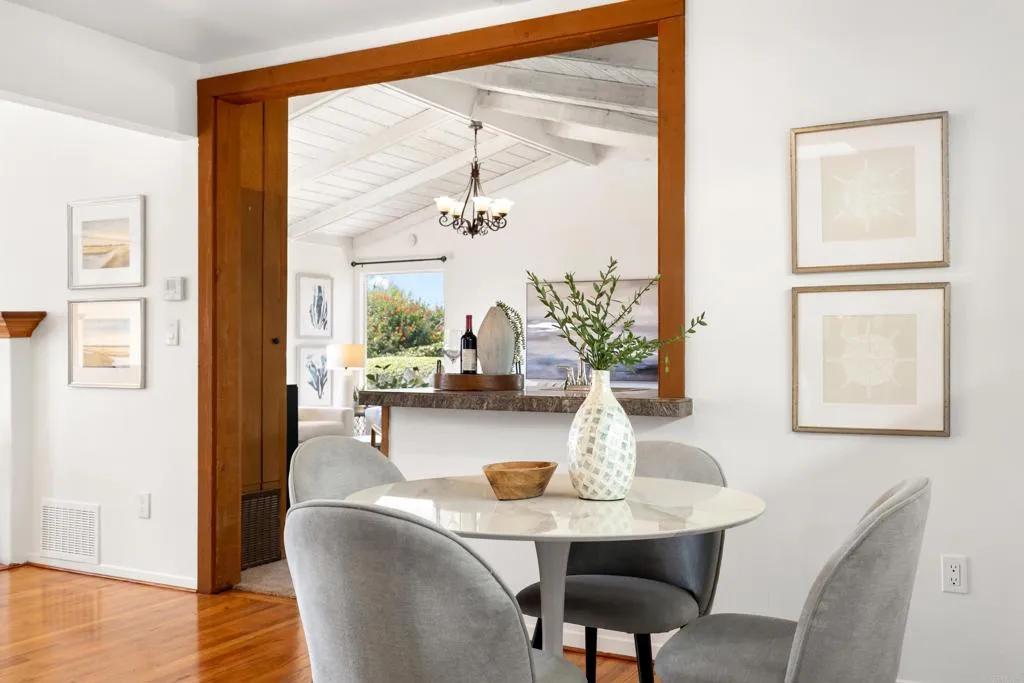 https://cdn.realtyfeed.com/cdn/127/306741067/2bc1bcccc8b2f56d505b05e4ad8a8b90.webp