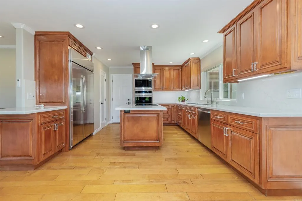 https://cdn.realtyfeed.com/cdn/127/306741103/3e66a852f3fbe52b038f0926e08c7a70.webp