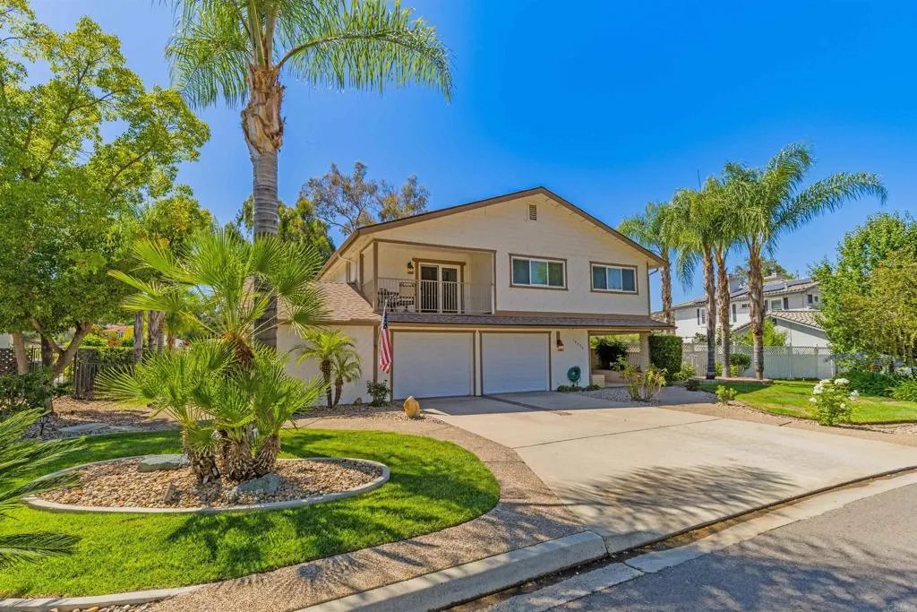 https://cdn.realtyfeed.com/cdn/127/306741103/c31492c0a4dd7e7ae79a51af68af99db.webp