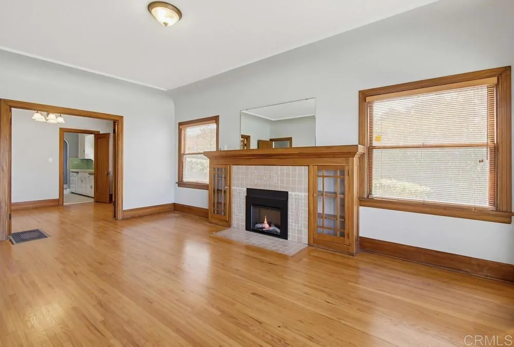 https://cdn.realtyfeed.com/cdn/127/306741104/55df023413fe7bd688eafb75a71b2f50.webp