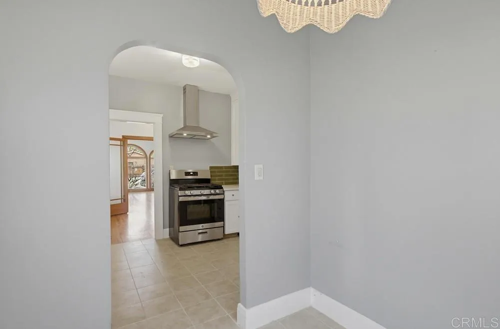 https://cdn.realtyfeed.com/cdn/127/306741104/6dbde3589970d7c686822838086955c6.webp