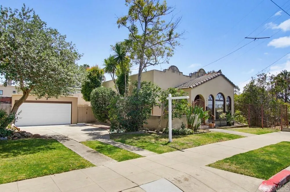 https://cdn.realtyfeed.com/cdn/127/306741104/83d40268f43bafb76e1b50d49f8093c1.webp