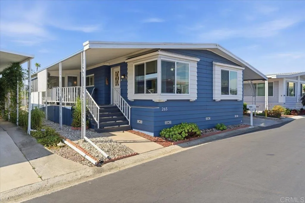 https://cdn.realtyfeed.com/cdn/127/306741144/69af443a85ddf334402ee2b4a1975e7a.webp