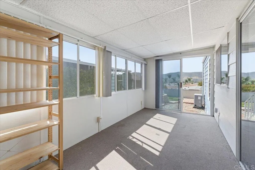 https://cdn.realtyfeed.com/cdn/127/306741144/a12ae05c7794ca51b24ed92aa269a141.webp