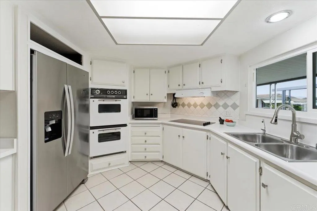 https://cdn.realtyfeed.com/cdn/127/306741144/ac37dfe3839daeeee9a85430fd74f4c2.webp