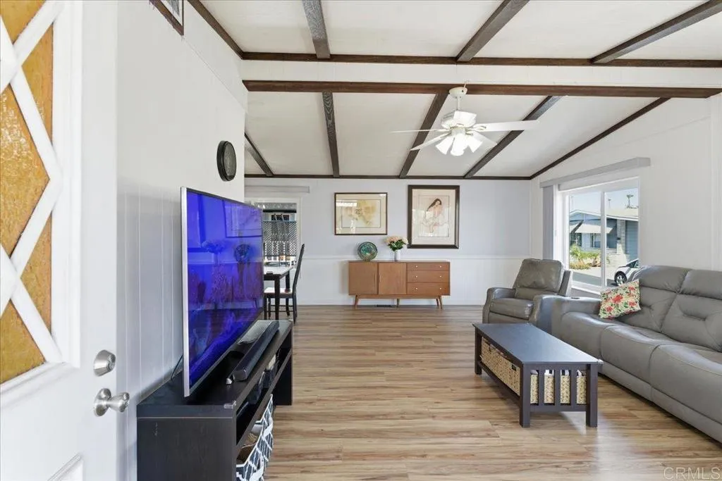 https://cdn.realtyfeed.com/cdn/127/306741144/bcb66cfc2b6770b2846014f32c602313.webp