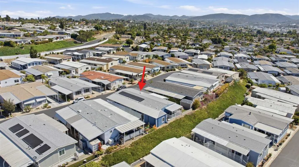 https://cdn.realtyfeed.com/cdn/127/306741144/f3b997e59dfc6a07c8db00e8218f66e7.webp