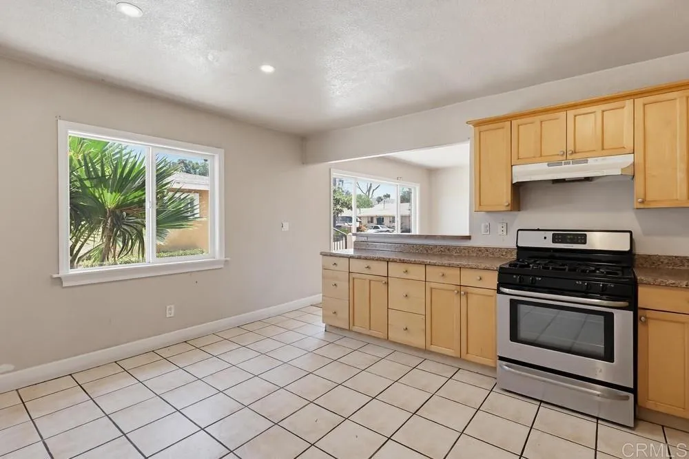 https://cdn.realtyfeed.com/cdn/127/306741160/71bbb7ba3b38119dd98f783a73425af0.webp