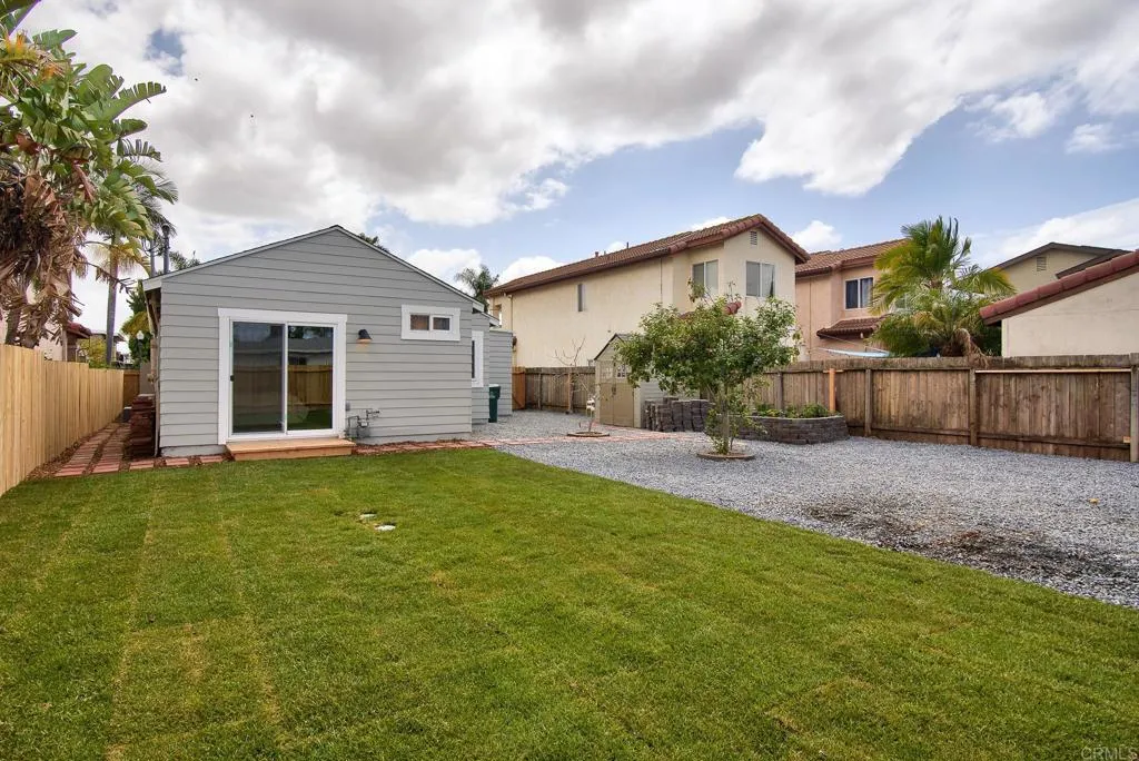 https://cdn.realtyfeed.com/cdn/127/306741173/b8720a3cd4e8f222d405fcc43d5b1144.webp