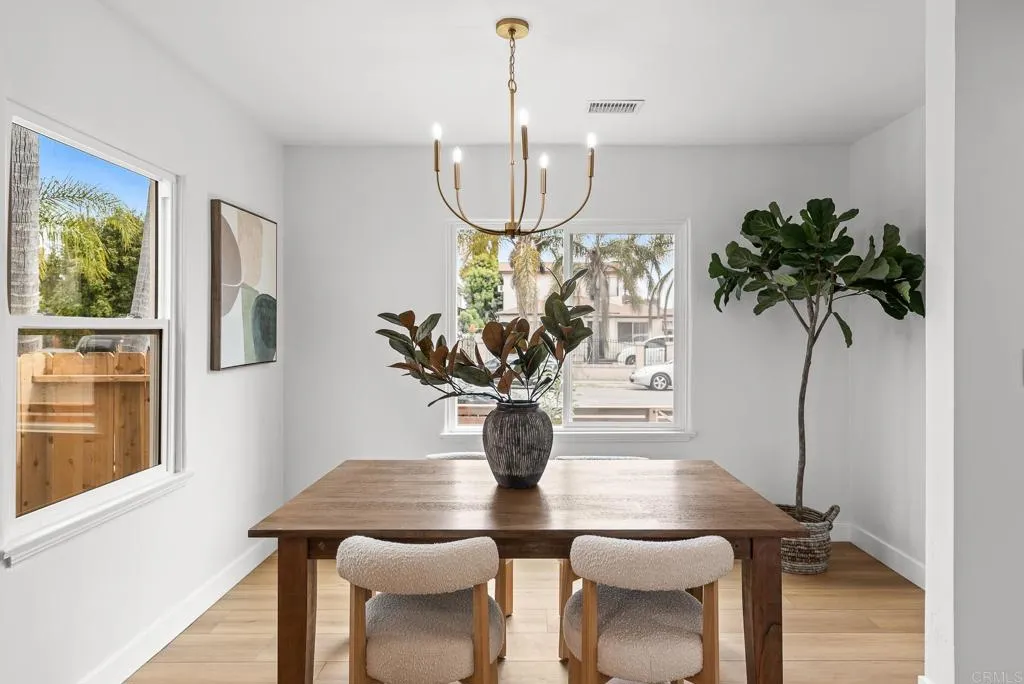 https://cdn.realtyfeed.com/cdn/127/306741173/c1de1cd1ad5605a3517fb315de1b15cf.webp
