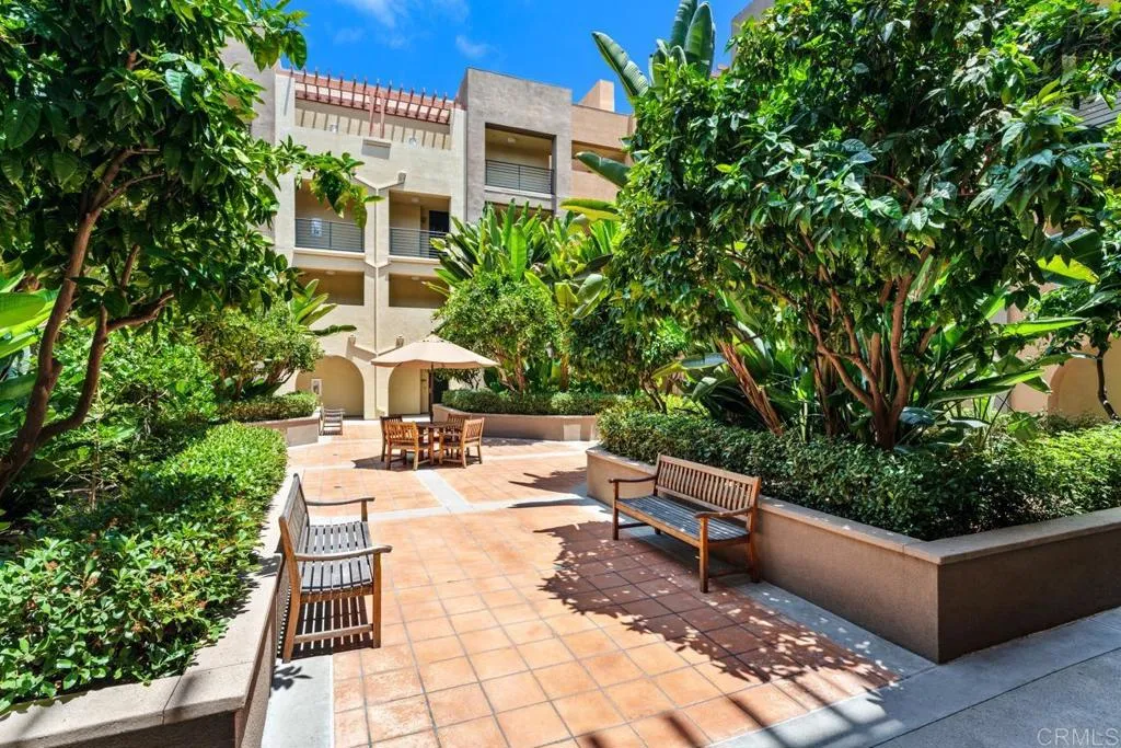 https://cdn.realtyfeed.com/cdn/127/306741174/09d84e155e256c08fce564e098381d1b.webp