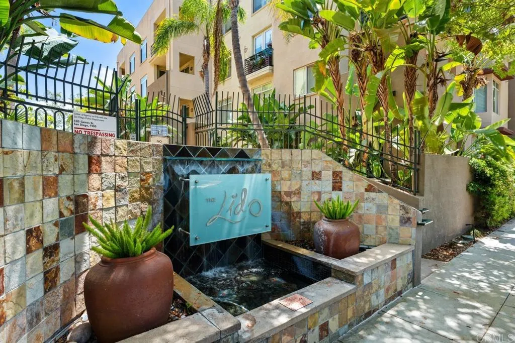 https://cdn.realtyfeed.com/cdn/127/306741174/122ba1ba6436fa03eb6d91c3a34a3b43.webp