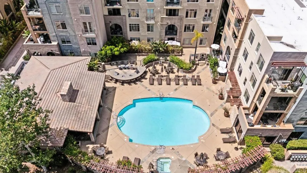 https://cdn.realtyfeed.com/cdn/127/306741174/a07b5003e1f32eb8c508c3a7f49d320b.webp