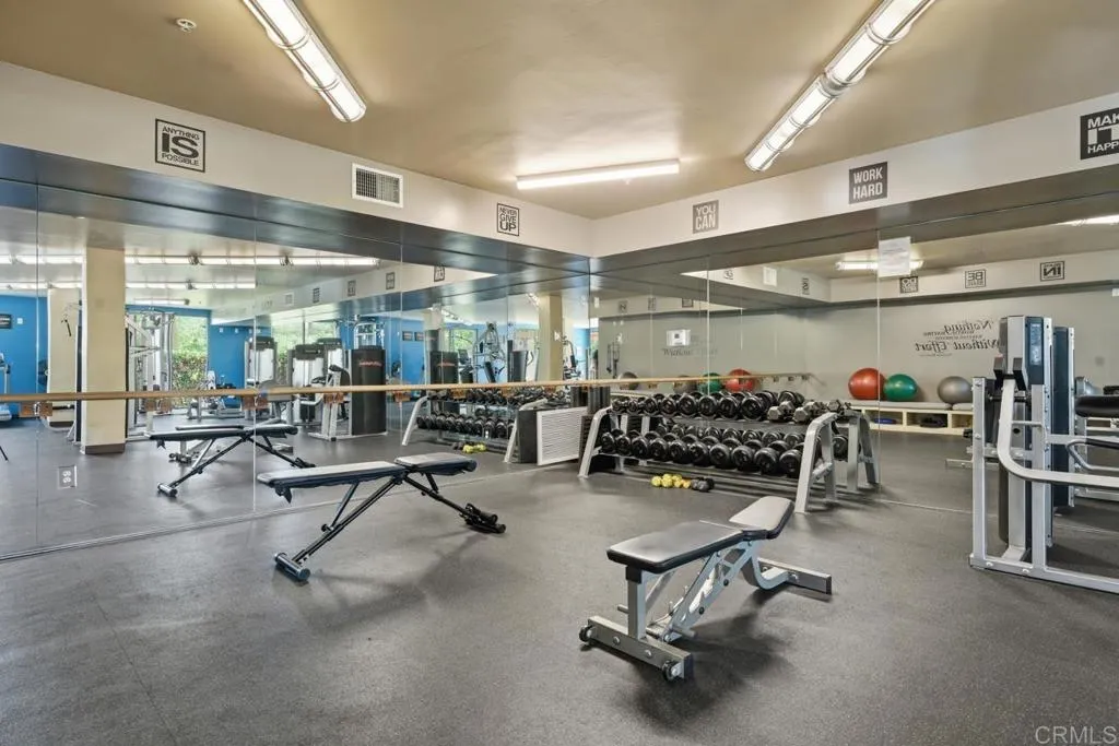 https://cdn.realtyfeed.com/cdn/127/306741174/adf347a5fa1ea2cf37730250a07b87bf.webp