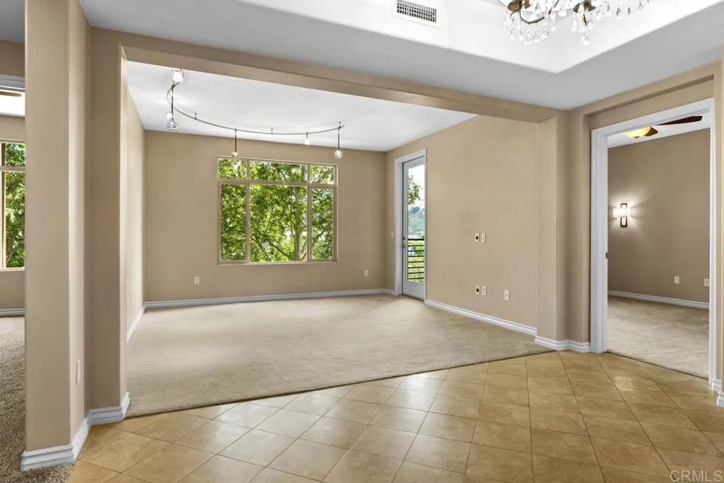 https://cdn.realtyfeed.com/cdn/127/306741174/defeb616e60ac82df6222a8120e91f64.webp