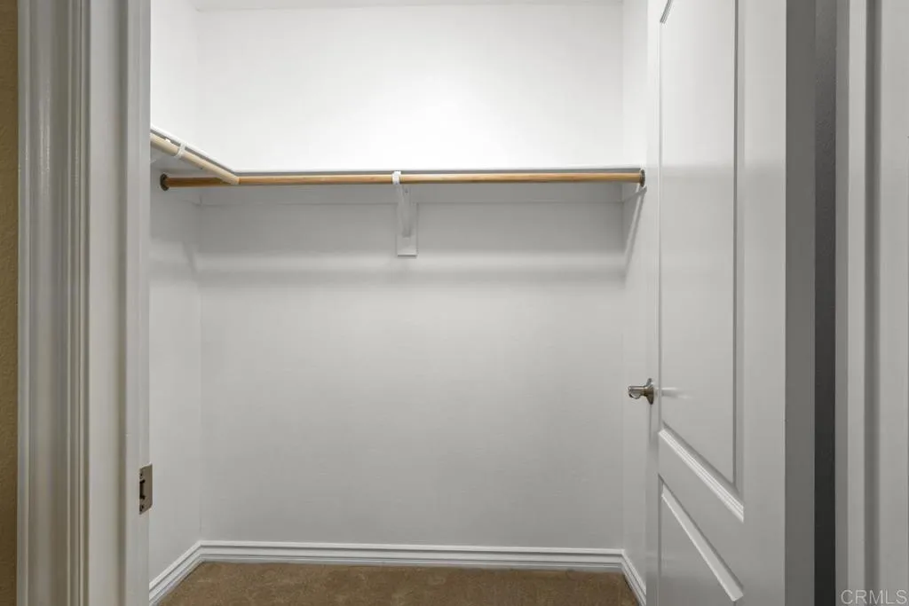 https://cdn.realtyfeed.com/cdn/127/306741174/e46f817423e35911fc3737b458331e51.webp