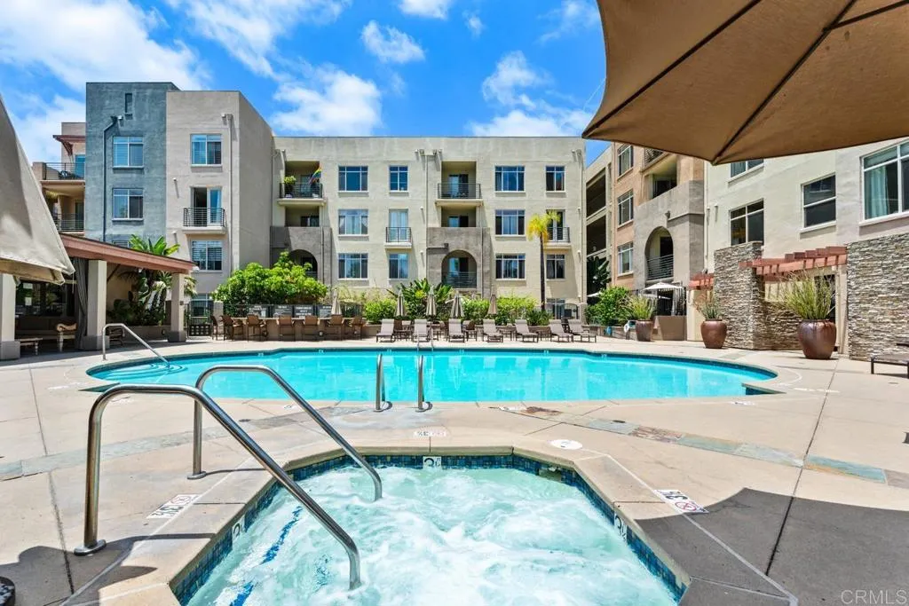 https://cdn.realtyfeed.com/cdn/127/306741174/fee0b816248e5fa822bb1372e44f5c3c.webp