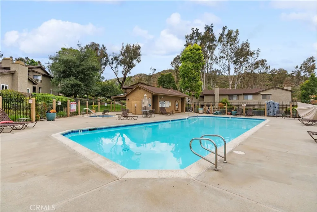https://cdn.realtyfeed.com/cdn/127/306741186/509dbb1e5e5af416aceee9683a4f57bb.webp