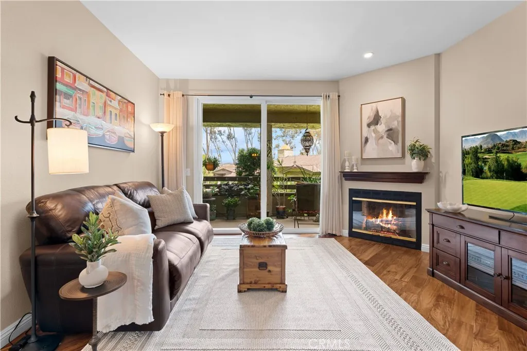 https://cdn.realtyfeed.com/cdn/127/306741186/599810dc46772bb63d6be86cbd5baecf.webp