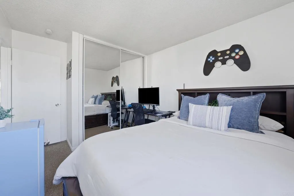 https://cdn.realtyfeed.com/cdn/127/306741219/c8188aa1bd54d14d8c3b69e646b52d17.webp