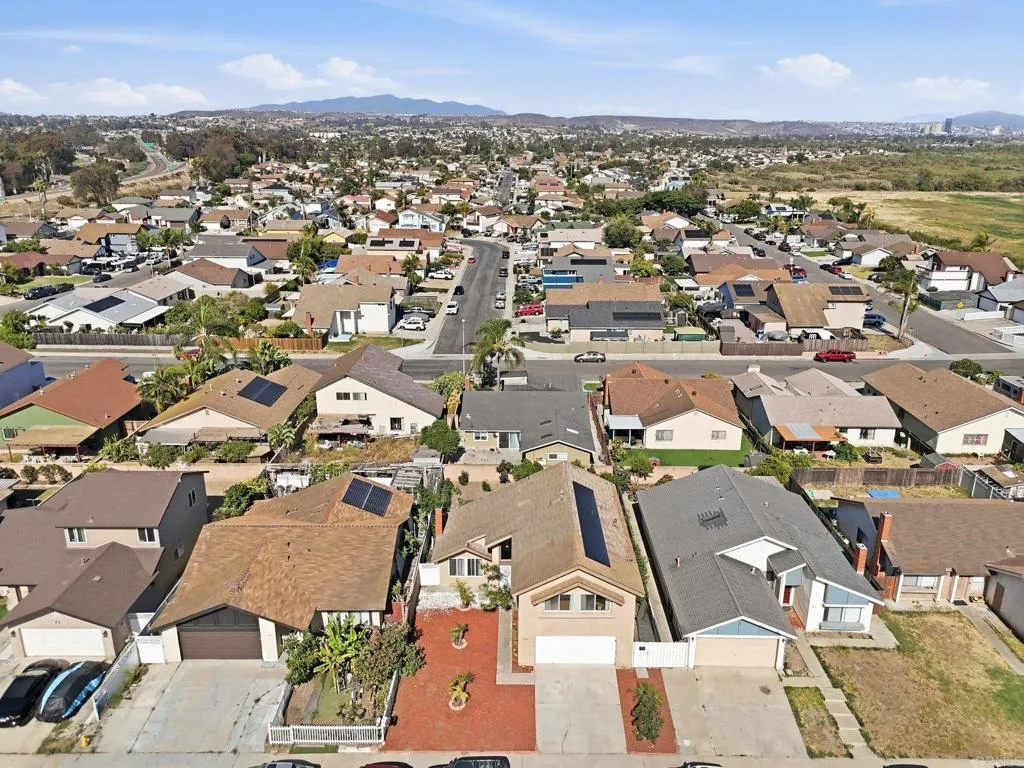 https://cdn.realtyfeed.com/cdn/127/306741219/cf542c227feaaaf97703c044ba1d03a2.webp
