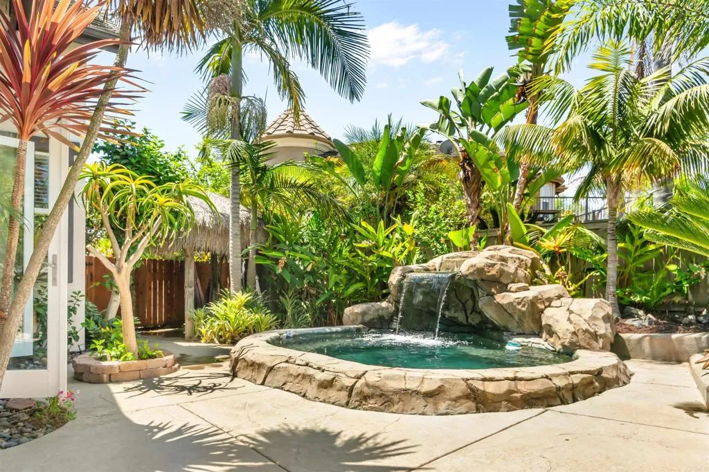 https://cdn.realtyfeed.com/cdn/127/306741224/463b2d506de3a44b98ef141338d05e71.webp