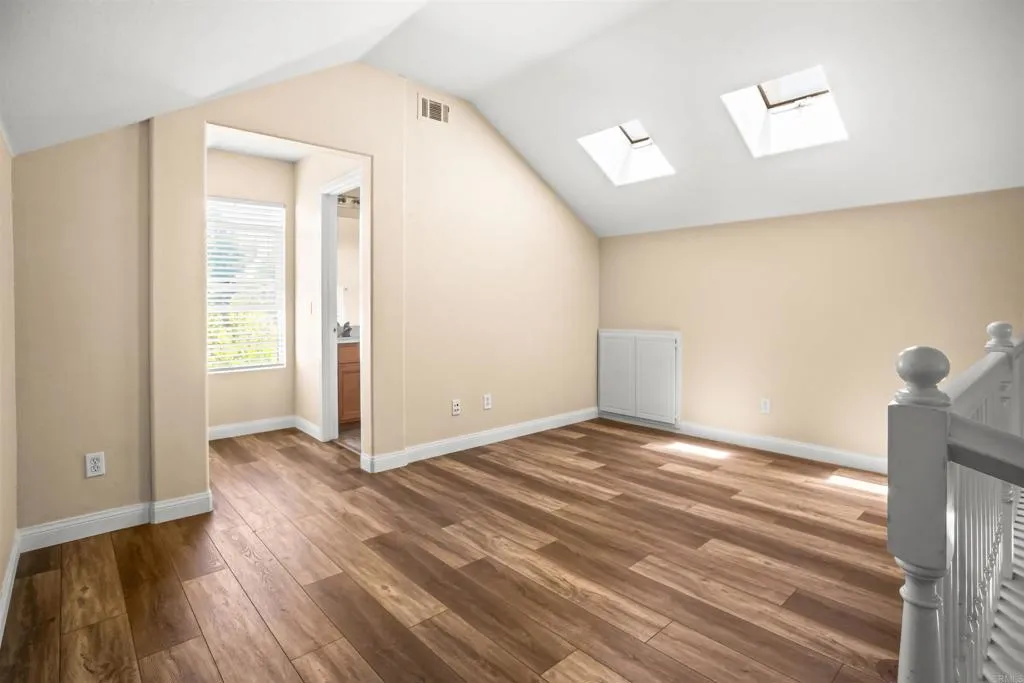 https://cdn.realtyfeed.com/cdn/127/306741224/87f2b2d168acff4ace9a258595a316af.webp