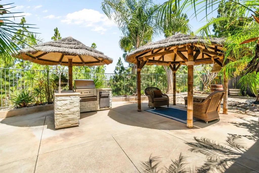 https://cdn.realtyfeed.com/cdn/127/306741224/cff361a88fa75c2d0cb5c6055c82a287.webp