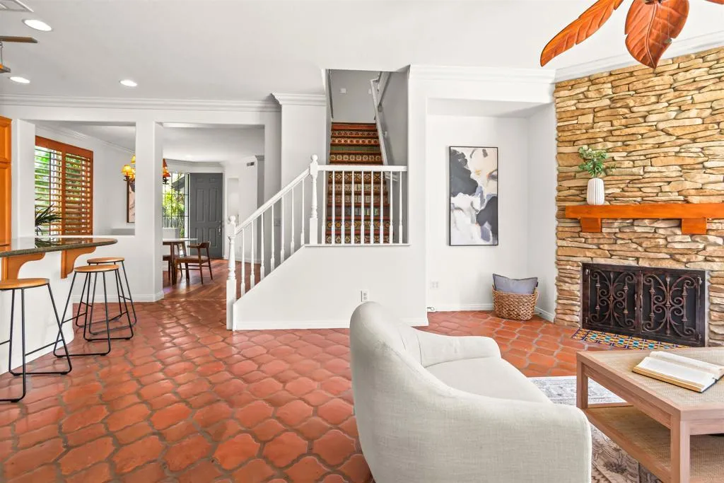 https://cdn.realtyfeed.com/cdn/127/306741224/d927503c658c2c0a88038e91898afcf4.webp