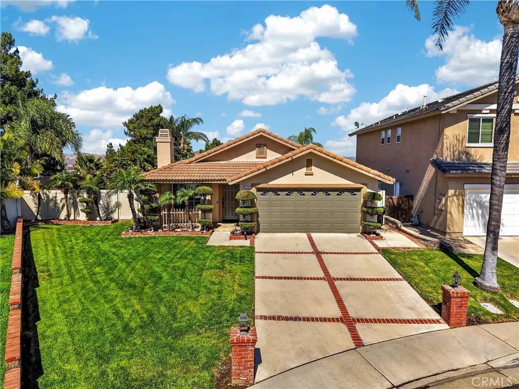 Corona, CA 92881