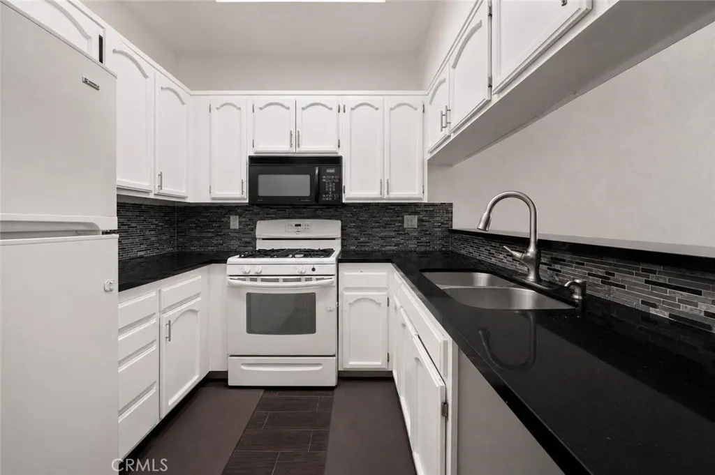 7626 Hollister Avenue Unit 331, Goleta, CA 93117 - Photo 5 of 29, Goleta, CA
