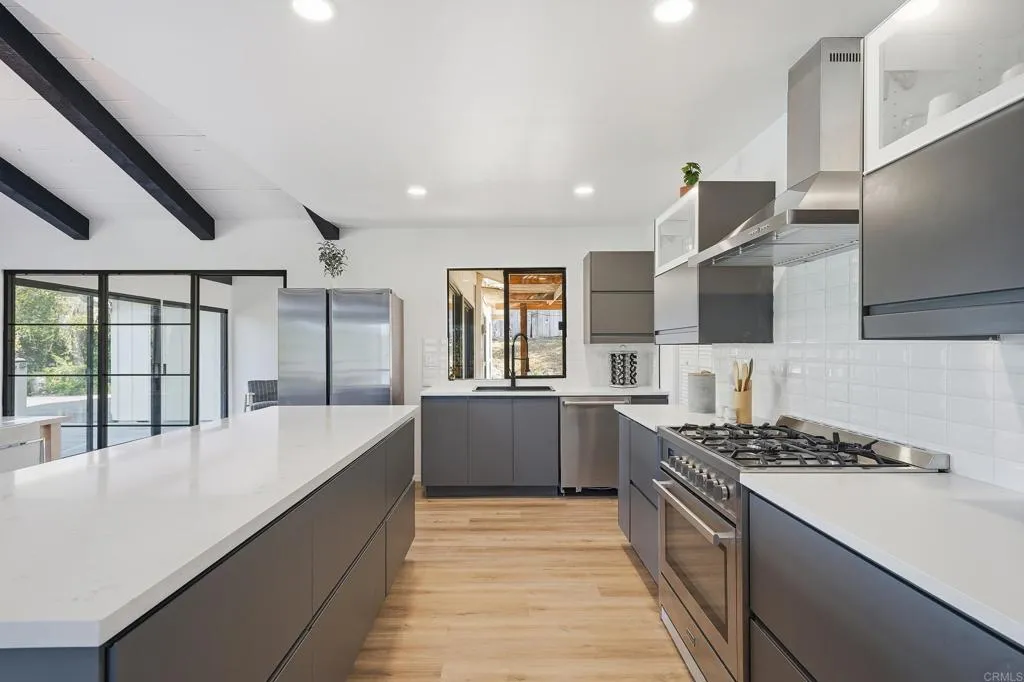 https://cdn.realtyfeed.com/cdn/127/306741349/b8faf4b633cc659ba30fb44b1a5db0cf.webp