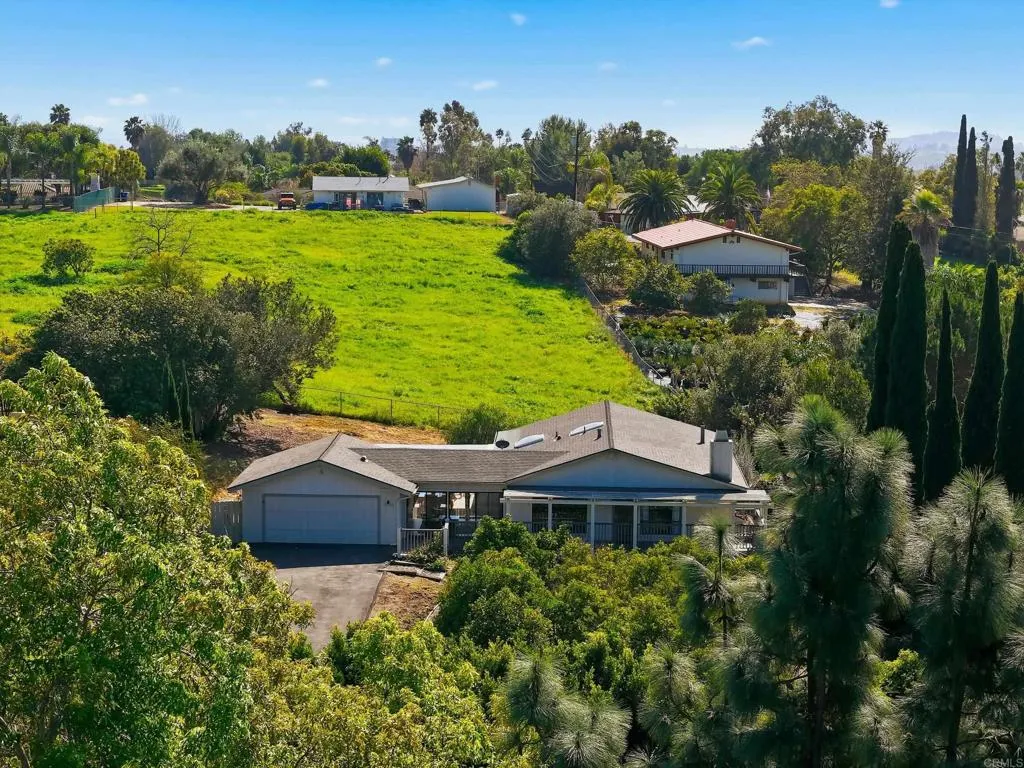 https://cdn.realtyfeed.com/cdn/127/306741349/bb1407e514a5e86c19d585c6b518b141.webp