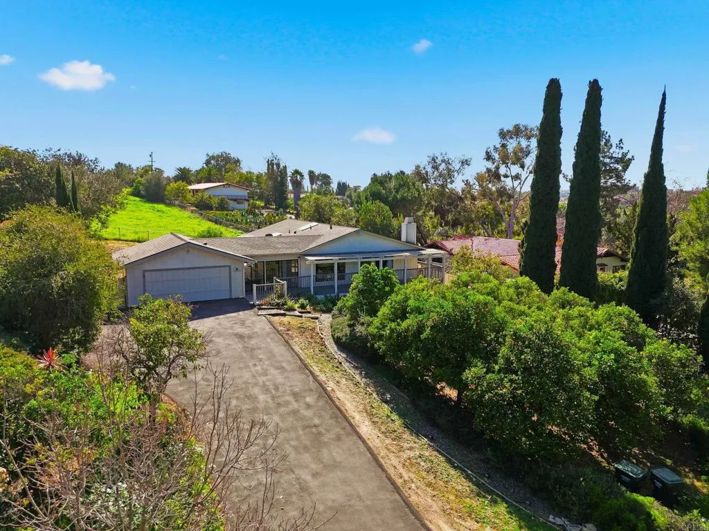 https://cdn.realtyfeed.com/cdn/127/306741349/bed3a61dbb7b61b18a5fea4ab8243dc0.webp