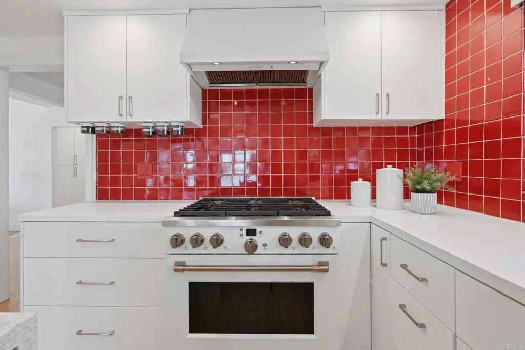 https://cdn.realtyfeed.com/cdn/127/306741354/207990e6184aaa7a29b20d3bd5114877.webp