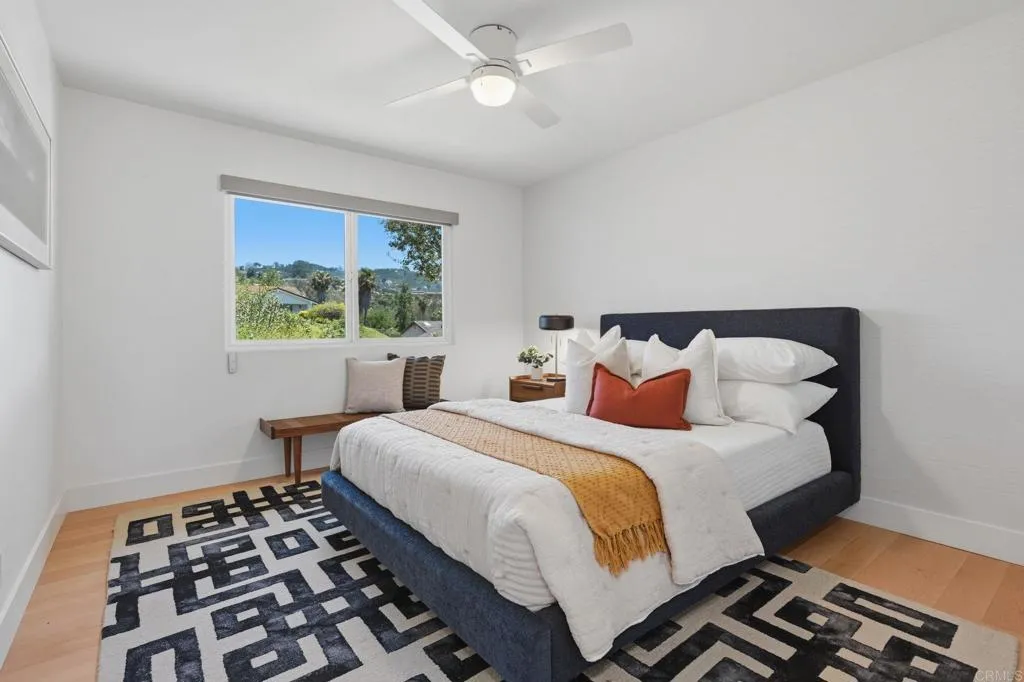 https://cdn.realtyfeed.com/cdn/127/306741354/705fc5e8908394f9fe50dbc97fb9b4a3.webp