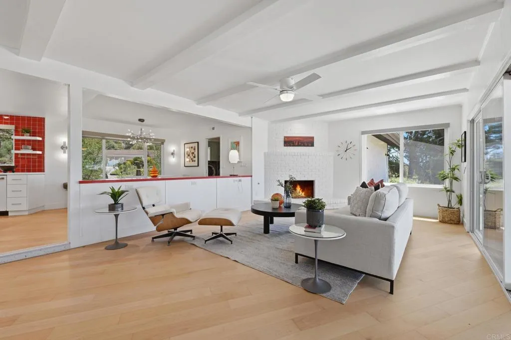 https://cdn.realtyfeed.com/cdn/127/306741354/b3bc1469b943892e1e0dc8da0c3a4c8c.webp