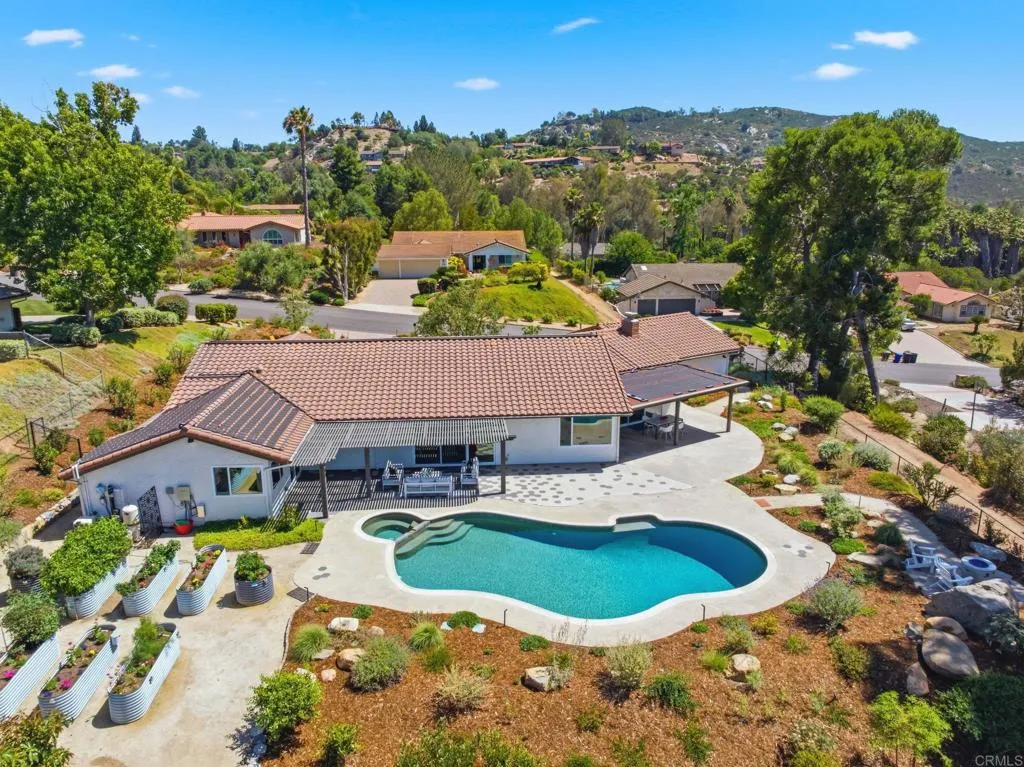 https://cdn.realtyfeed.com/cdn/127/306741354/b524e3a805f1367c0fa564b439cf05ff.webp