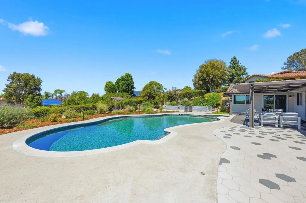 https://cdn.realtyfeed.com/cdn/127/306741354/d550b9914a851988ea6a73c974a87901.webp
