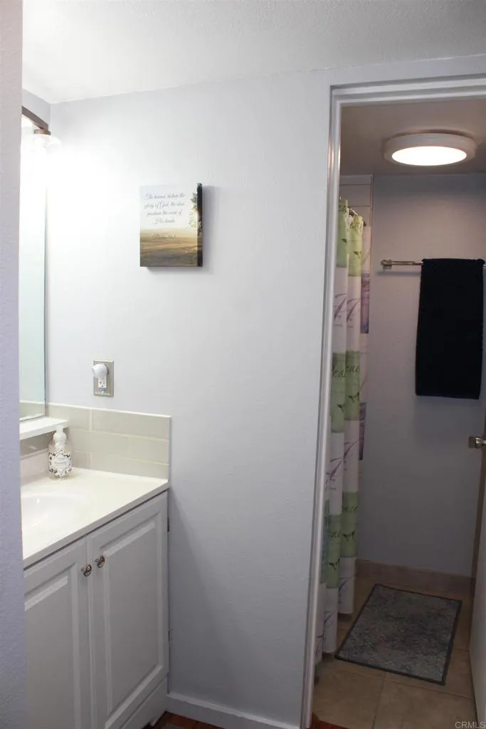https://cdn.realtyfeed.com/cdn/127/306741429/997c4f1b76295da186e04d267d5c0062.webp