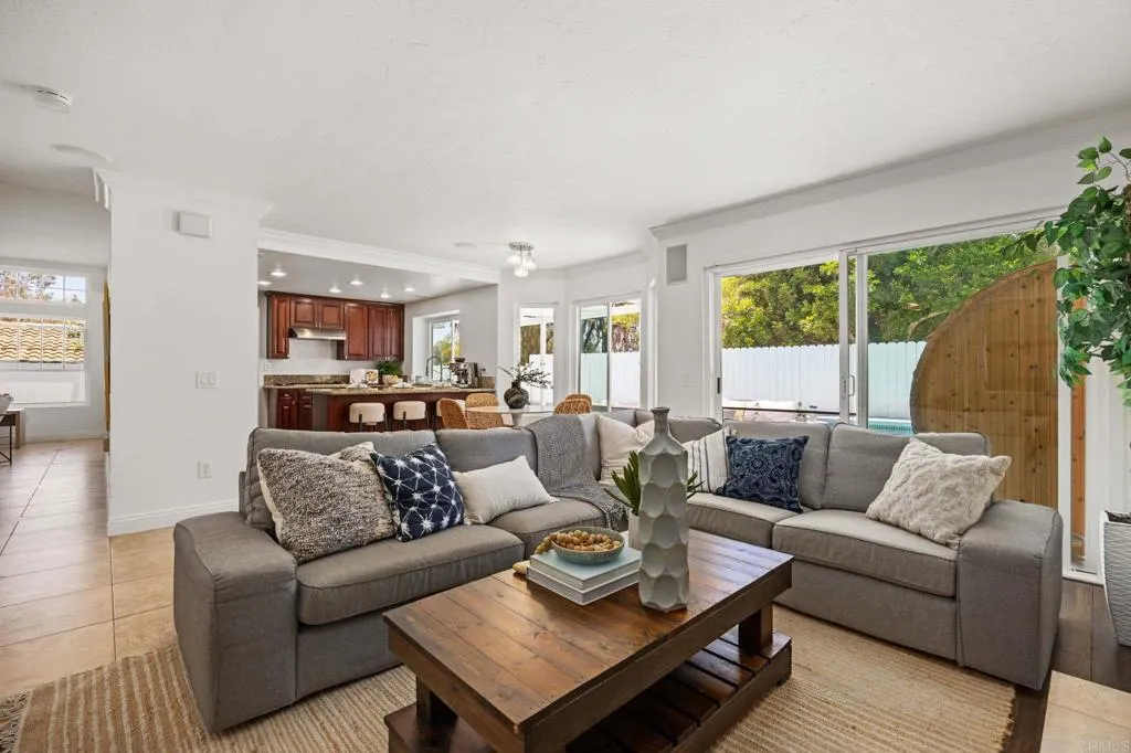 https://cdn.realtyfeed.com/cdn/127/306741446/21959ebd74d3d605c755578430bab6df.webp