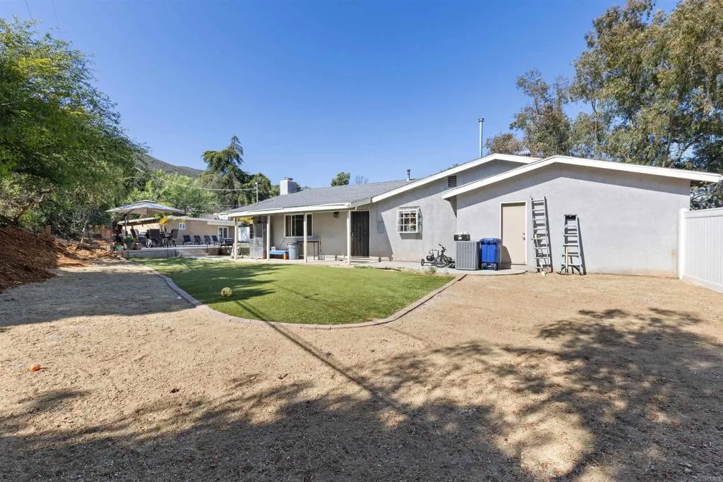 https://cdn.realtyfeed.com/cdn/127/306741458/5135ad83ca5b5a7f910d425e832acd1d.webp