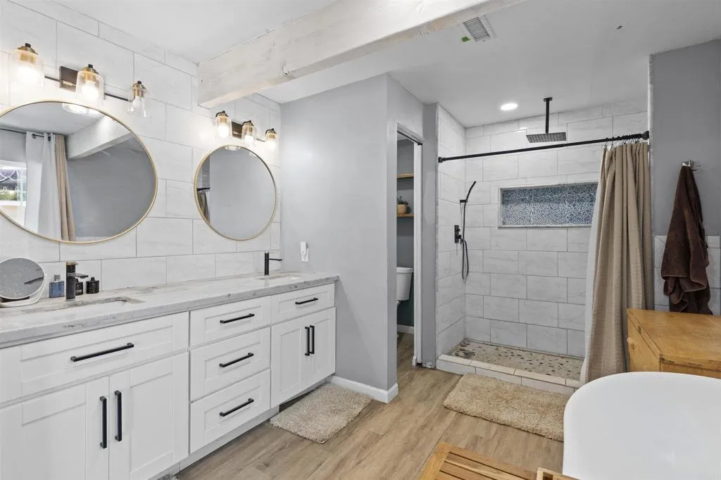 Photo #8: PTP2604498 Listing: Photo #8