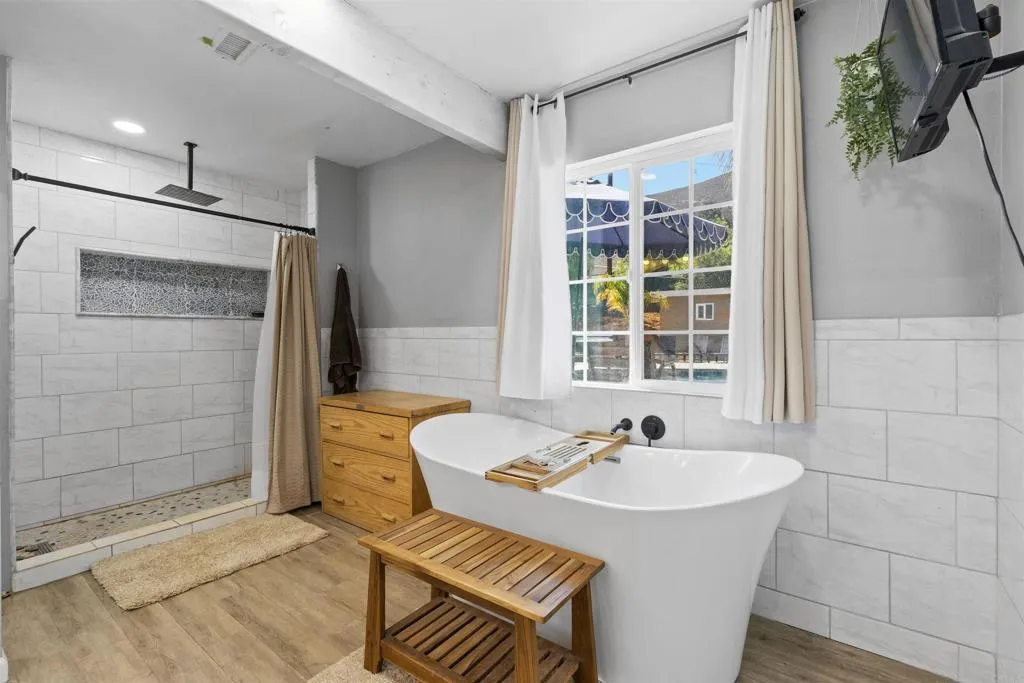Photo #7: PTP2604498 Listing: Photo #7