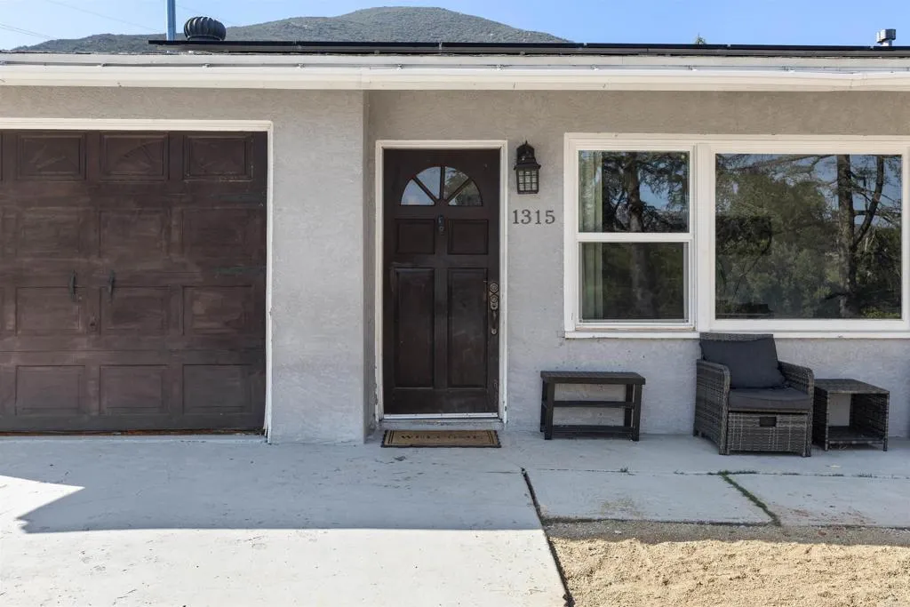 https://cdn.realtyfeed.com/cdn/127/306741458/fb2314c620950b1e625cca15f60dc23d.webp