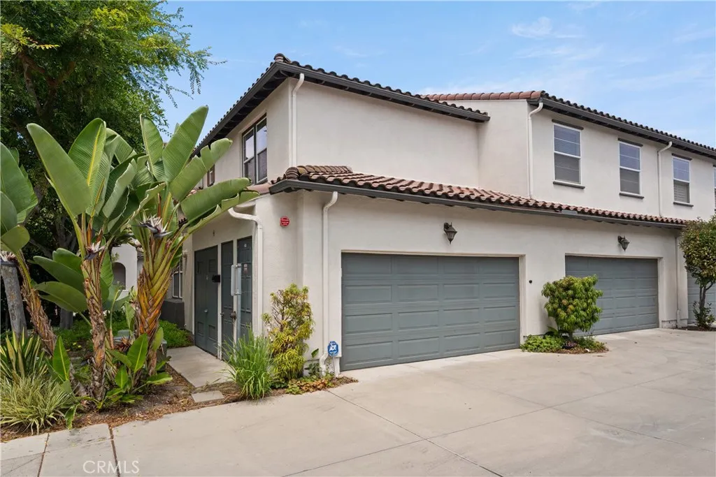 https://cdn.realtyfeed.com/cdn/127/306741465/388b825f7813fae4e2e6f8b28b7456f8.webp