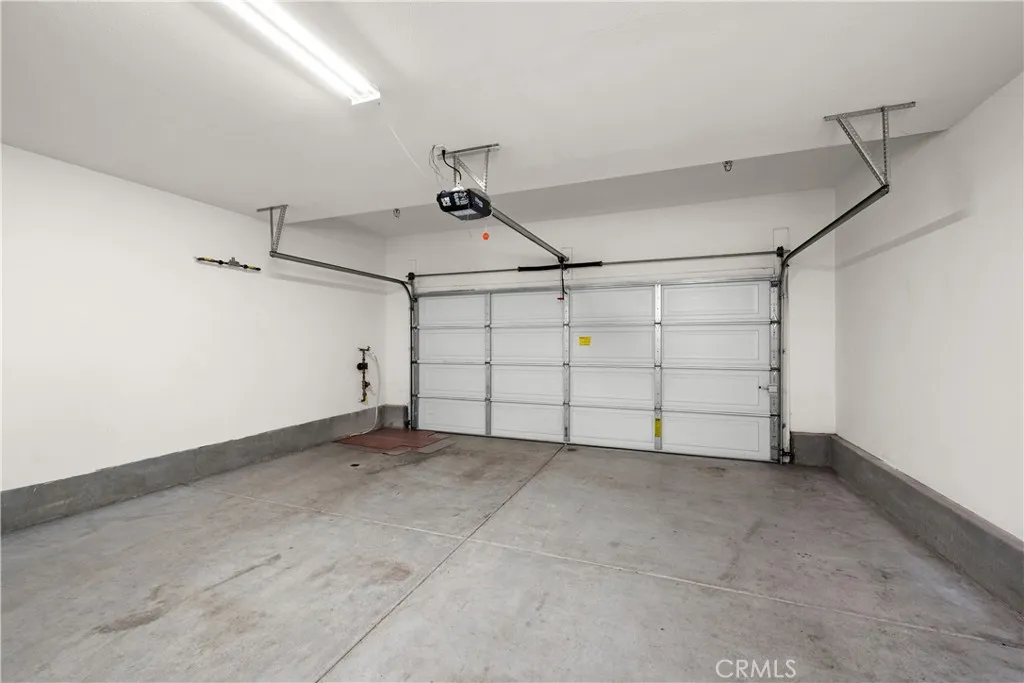 https://cdn.realtyfeed.com/cdn/127/306741465/5cfcc4720f482edb395d1912ea1465a0.webp