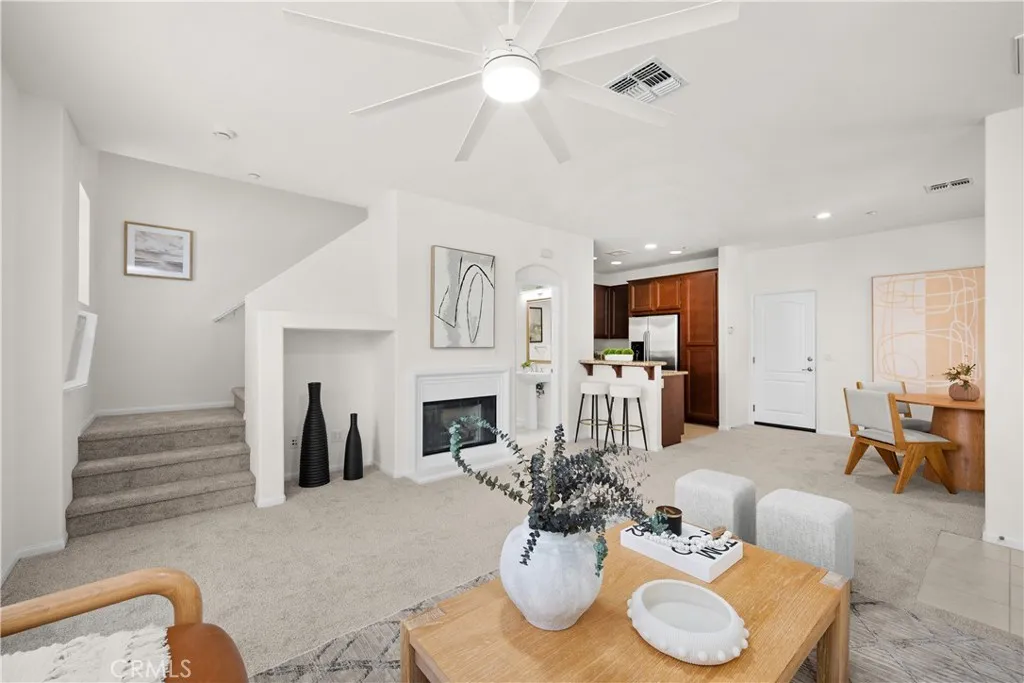 https://cdn.realtyfeed.com/cdn/127/306741465/916611eb73b2baa0b8a73f77638a25cc.webp