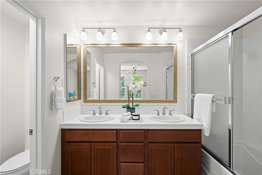 https://cdn.realtyfeed.com/cdn/127/306741465/d63771f0816e1e8459c7456f946be447.webp